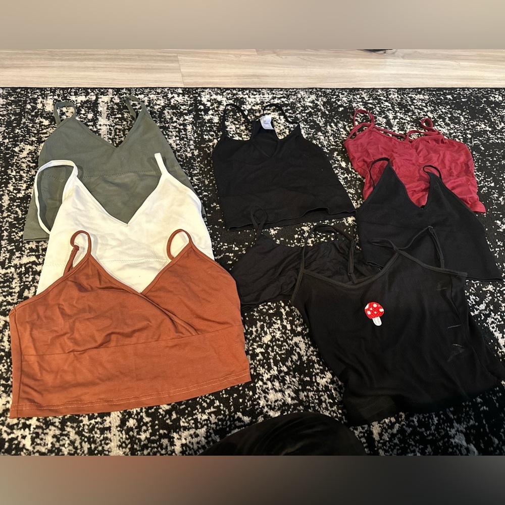 Variety of crop tops (OS/M)